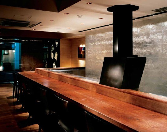 PROJECTION OF SPACE—TIME　時光投影下的餐飲會所設計