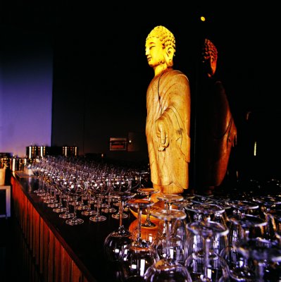 國際室內(nèi)設(shè)計(jì)大獎(jiǎng)作品   佛陀印象紅酒吧設(shè)計(jì)效果圖欣賞