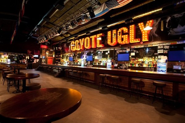 Coyote Ugly經(jīng)典美式酒吧設(shè)計(jì)方案效果圖欣賞